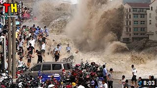 Scary Flash flooding in China - Flashflood caught on camera - Mother Nature Got Angry #67