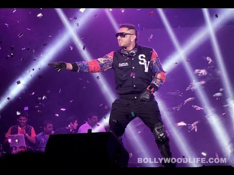Live performance by Yo Yo Honey Singh for his album Satan