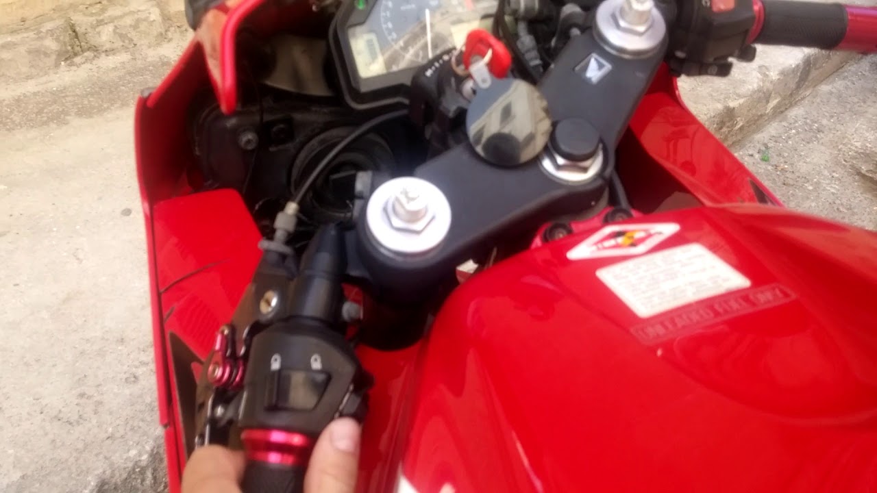 CBR600RR indicators dont blink YouTube