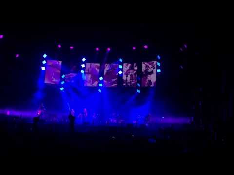 Radiohead - No Surprises (Live at Lollapalooza Berlin 2016)