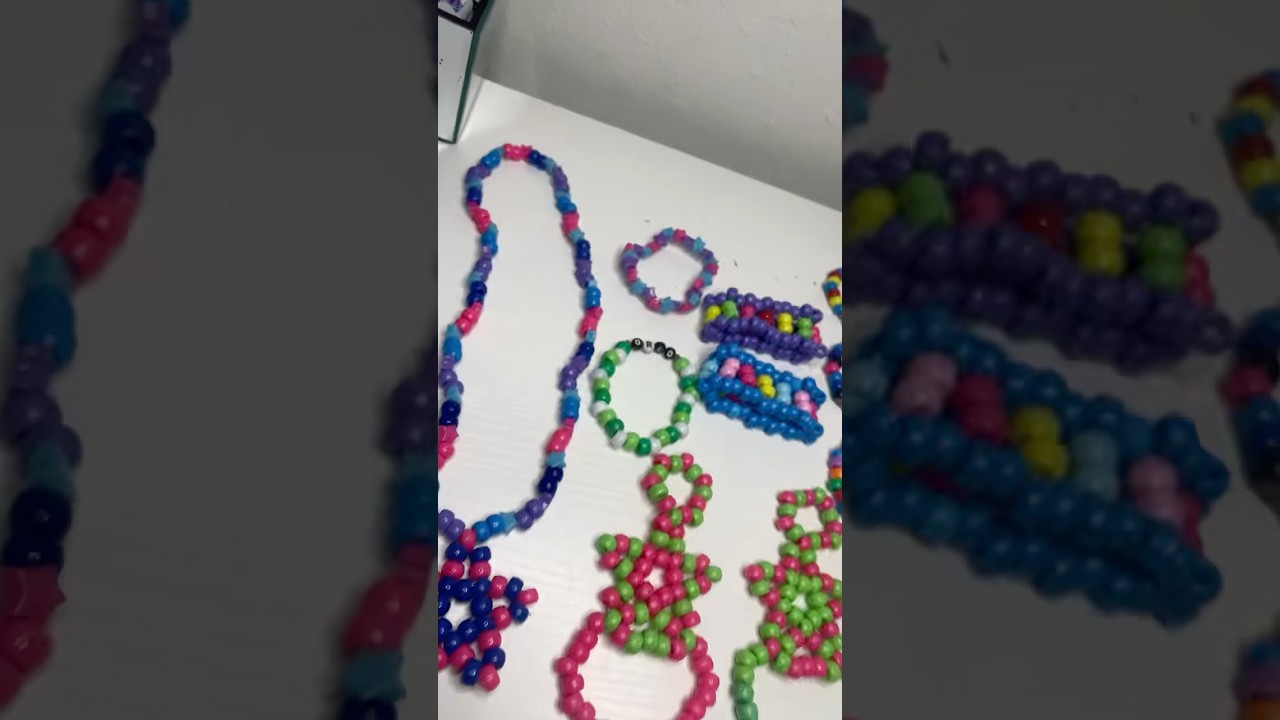 I LOVE pony beads😋