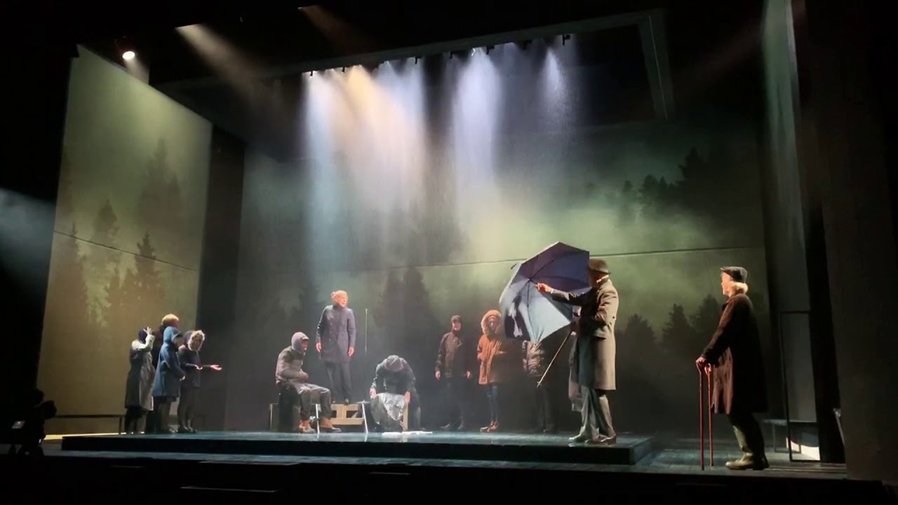 ENEMY OF THE PEOPLE LIGHT TO VERY MISTY RAIN EFFECT