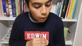 اقرأ كتابا يابانيا مع يزن ヤザンと一緒に日本の本を読もう كتاب المومياء النائمة في الصحراء 砂漠に眠るミイラ Youtube