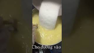 Trời nắng nấu chè đậu xanh ăn