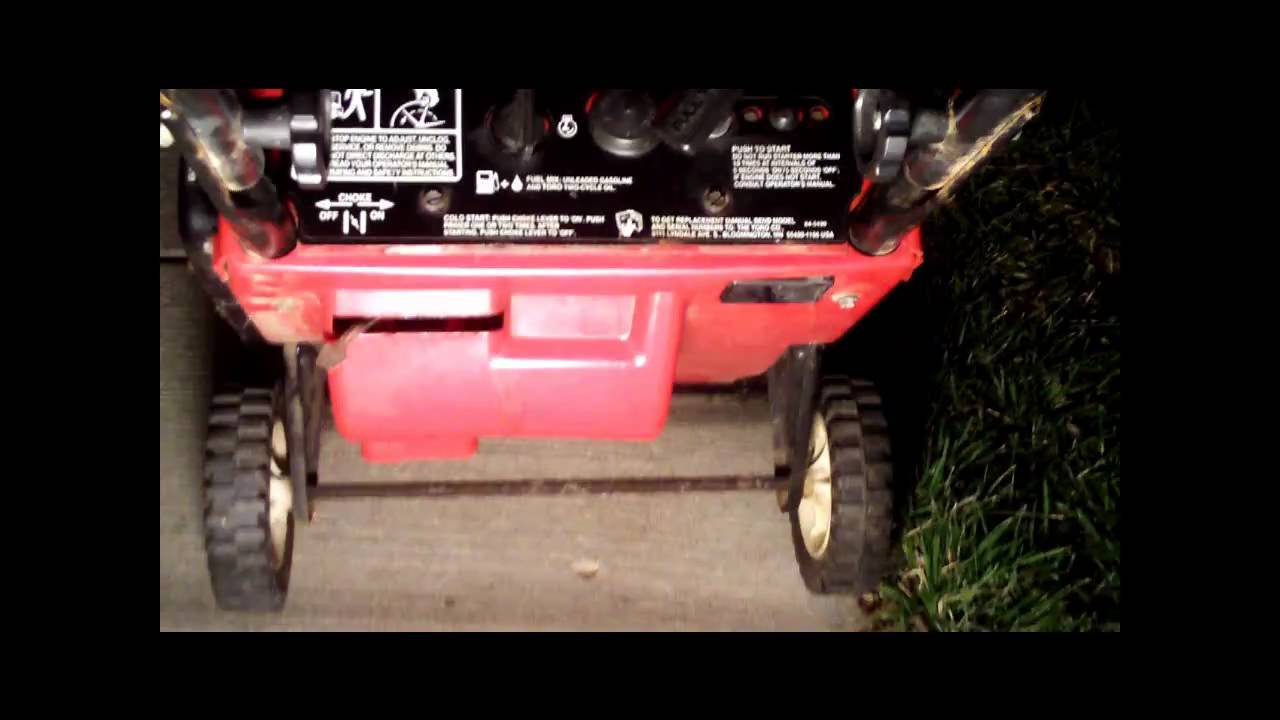 Toro Powerlite CCR-E 16" Snowblower with 3 Horsepower Engine - YouTube