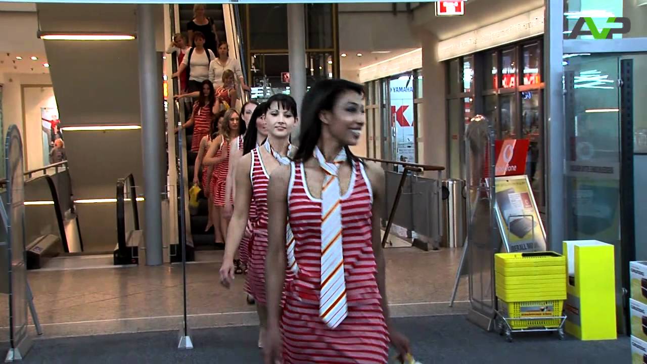 Escollet / QUARREE Gesichter 2012 - Walkingact Medi Max