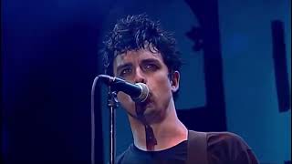 Green Day - We are the Champions (Queen cover) - Live at The Reading Festival, England, 8/29/2004