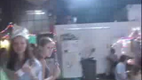 Task (fluxTask2) clip 1