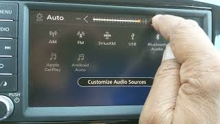 como reproducir tocar musica mp3 en USb a 2019 Nissan Sentra SV