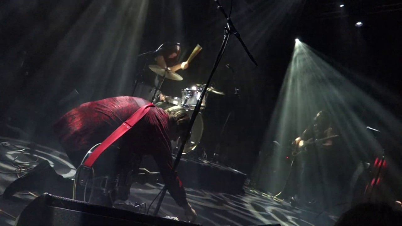 Watch Pascal - Håll om mig - Debaser Medis, Stockholm 2016 on YouTube Watch Pascal - Håll om mig - Debaser Medis, Stockholm 2016 on YouTube