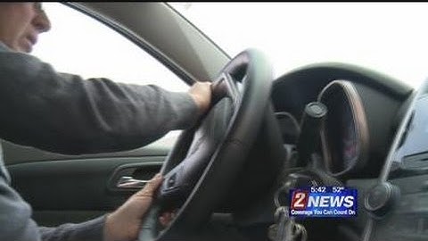 4/25 - 5:30pm - Uber Offers News Spanish Language Service