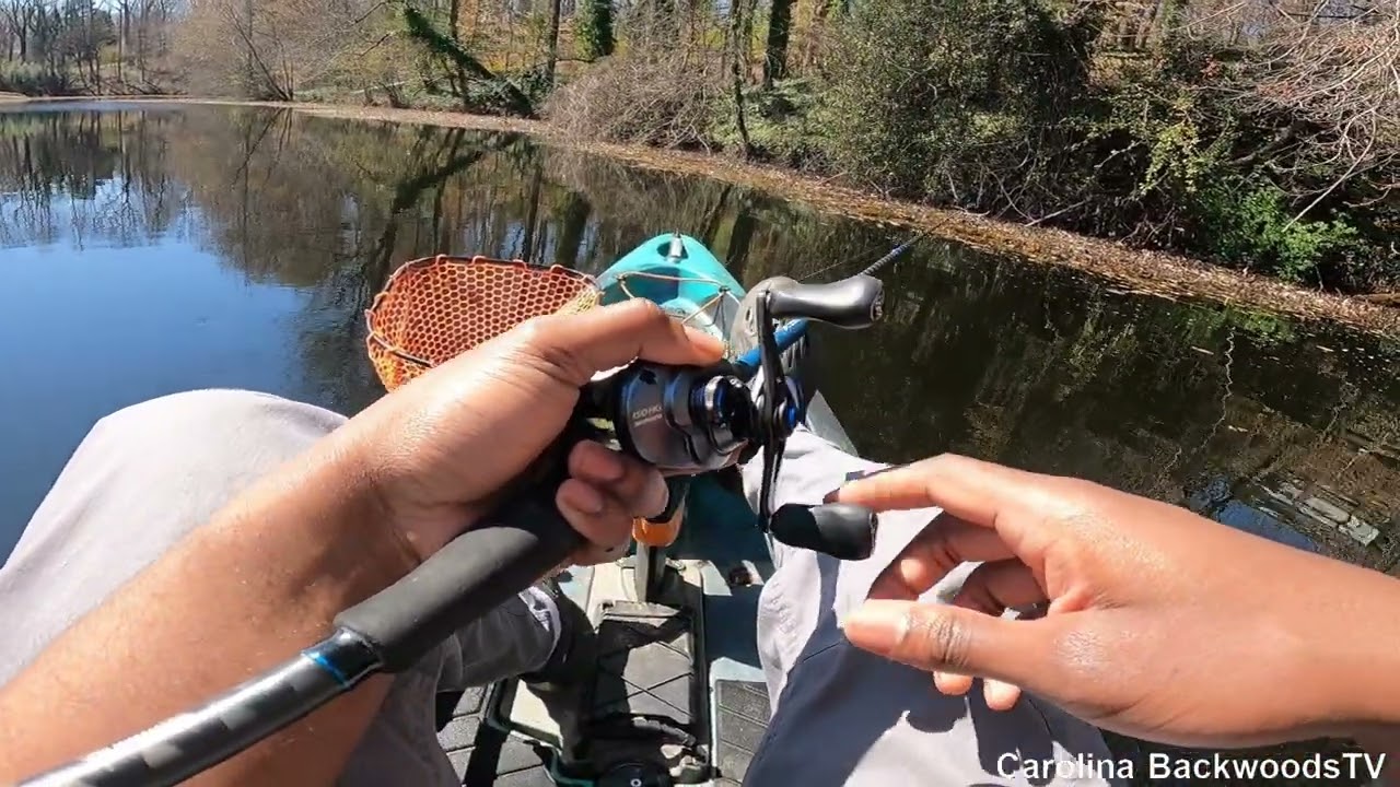 KAYAK JIG FISHING (BASS FISHING)