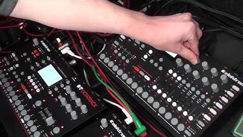 DL - n614 (Minimal / Techno / Analog Four / Octatrack / TR8)