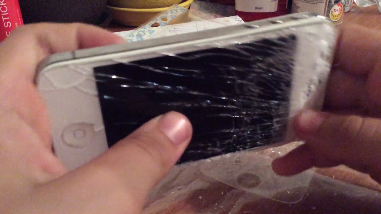 упал телефон работает сенсор делать. сломался экран на сенсорном телефоне. сломалась сенсор на самсунг а70. сломанный сенсор телефона. потекла матрица на айфоне.