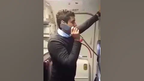 Hilarious Kulula flight attendant, Adrian Thomas