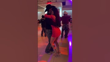 Thumbnail of amor Emmanuel cortes #norteñas #amor #pareja #reels #shorts