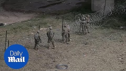 US troops put up barb wire along border in Hidalgo, Texas