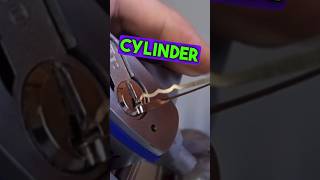 FAIL! Lock Picking CAN’T be this EASY? #lockpicking #locksport #howto #lock #securityguard