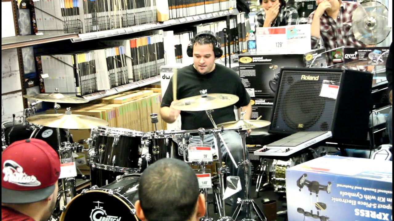 Juan Mendoza - Guitar Center Drum Off 2012 District Finals Winner
