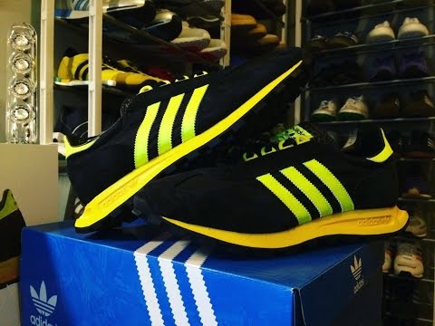 Adidas Formel 1 (unboxing on foot) - YouTube