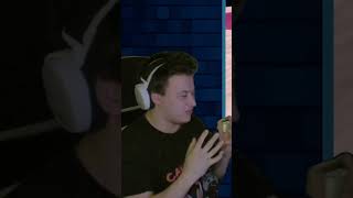 sneezing the the max #gaming #twitch