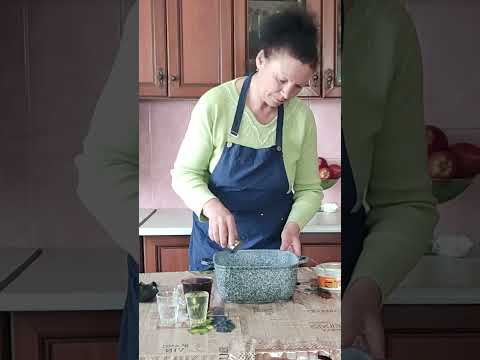 Шпроты из салаки. Как приготовить.