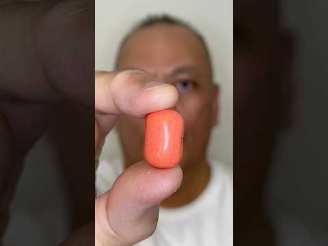 👂ASMR TOXIC WASTE ZAPZ SHOCKINGLY SOUR CANDIES STRAWBERRY FLAVOR EATING SOUNDS👂#shorts #asmr