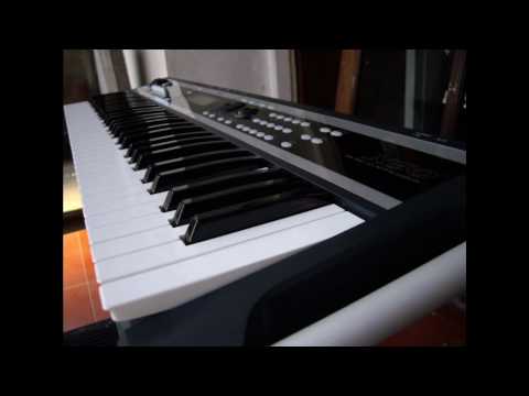 Korg X50 Synthesizer