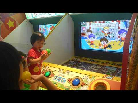 汪小妤最愛丟球.MOV