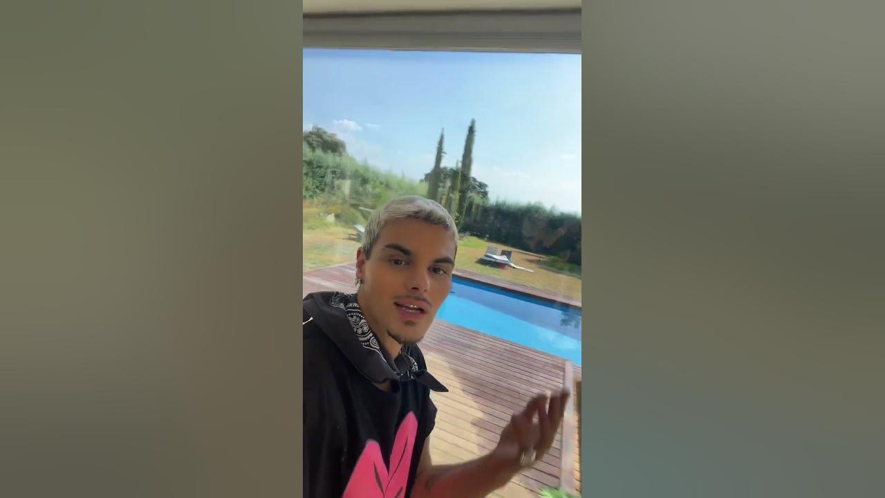 'Stumblin' In' returns to its place with new Spanish version featuring Abraham Mateo 'Stumblin' In' returns to its place with new Spanish version featuring Abraham Mateo