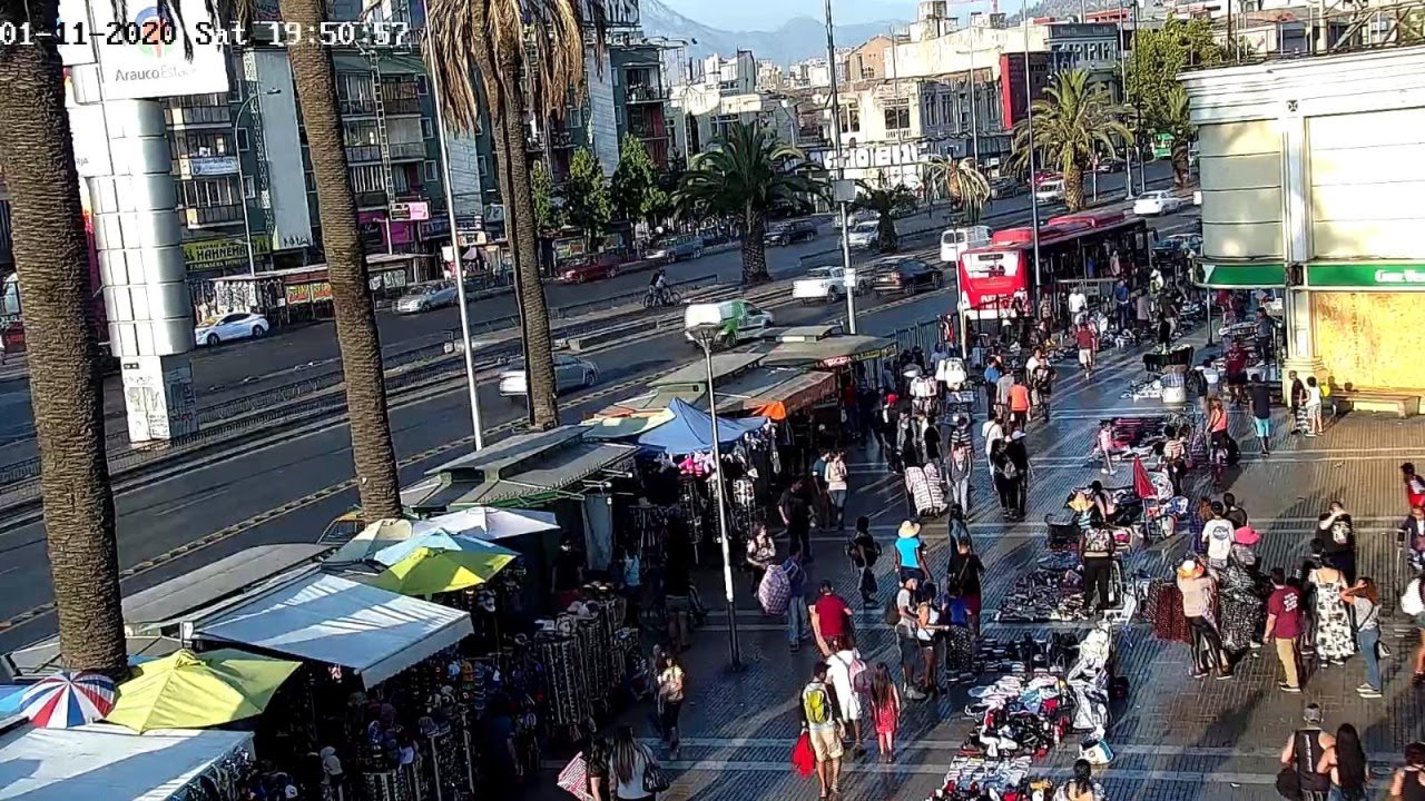 La mafia detrás del comercio ambulante en Estación Central #ReportajesT13