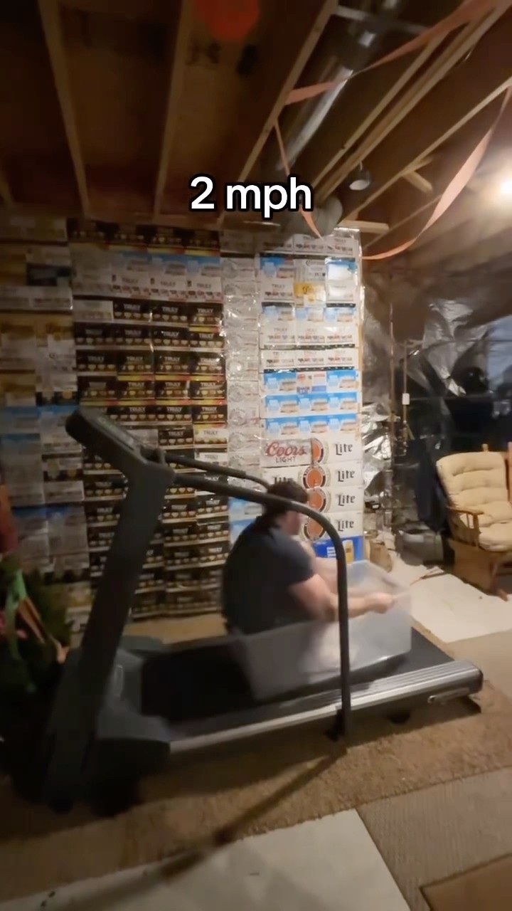 #JasonDeruloTV // Treadmill ? #GotPermissionToPost From IG @alex_dudick #SlowLow