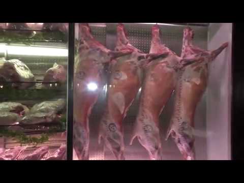 Vleis Op Vuur Episode 4 Rib eye on the bone met skaap stertjies Vleis Op Vuur Episode 4 Rib eye on the bone met skaap stertjies