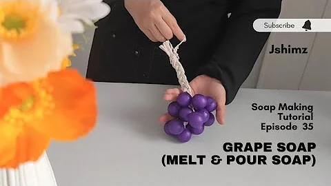 Grape Soap (Melt & Pour Soap) Soap Making Tutorial EP35