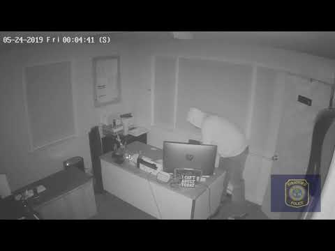 Video: Suspects On Loose After Burglary In Stratford