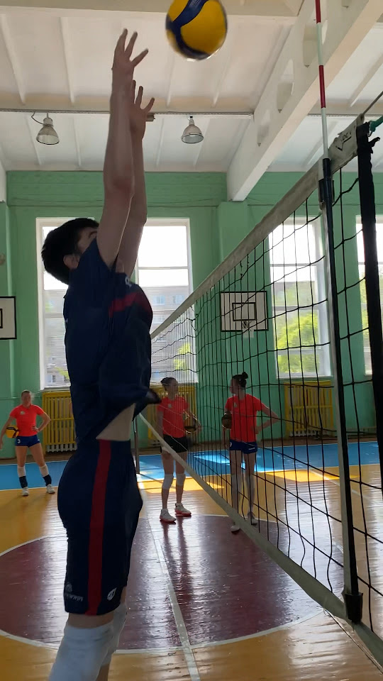 Норм или так себе?🤔😊#volley #volleyball #волейбол #shorts #sports - YouTube