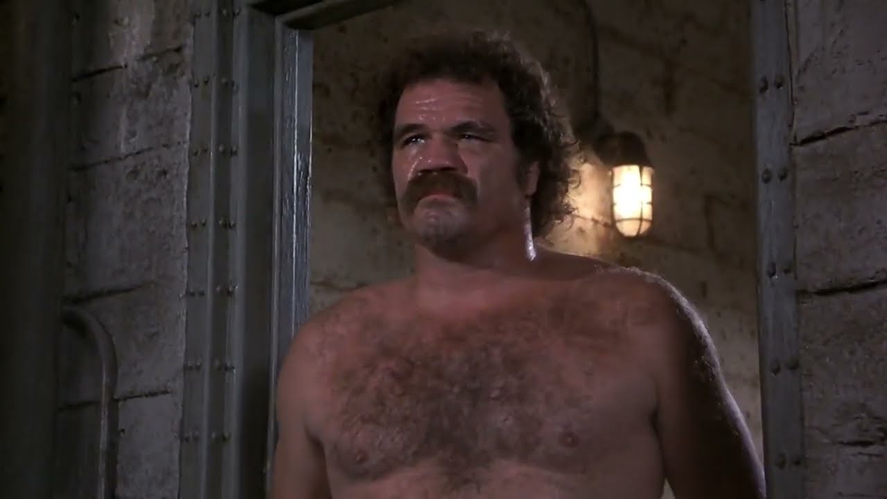 Seife unter der Dusche aufheben | Die nackte Kanone 33 1/3 (1994) (Clip) (German)