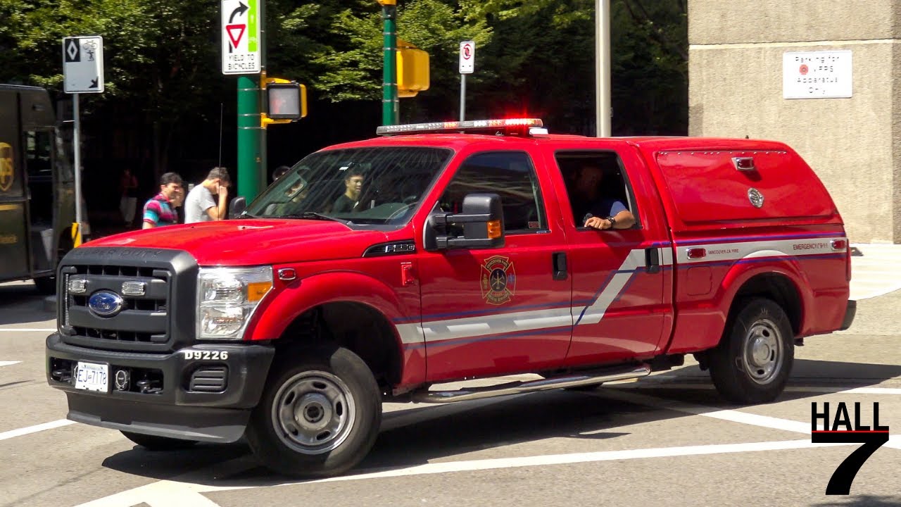 Vancouver Fire & Rescue Services Medic 8 & Medic 2 Responding YouTube
