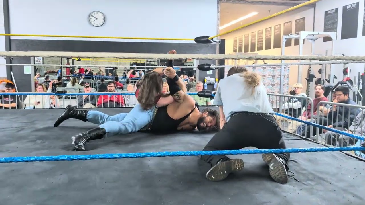 AJ Duncan vs The Real Deal Carl Steele