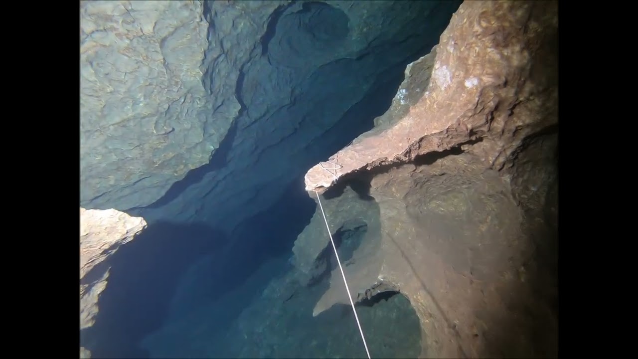 Cave Diving Greece - Sabi, Misio, Andrzej / sabicavetecdiving.com / passiondivers.net