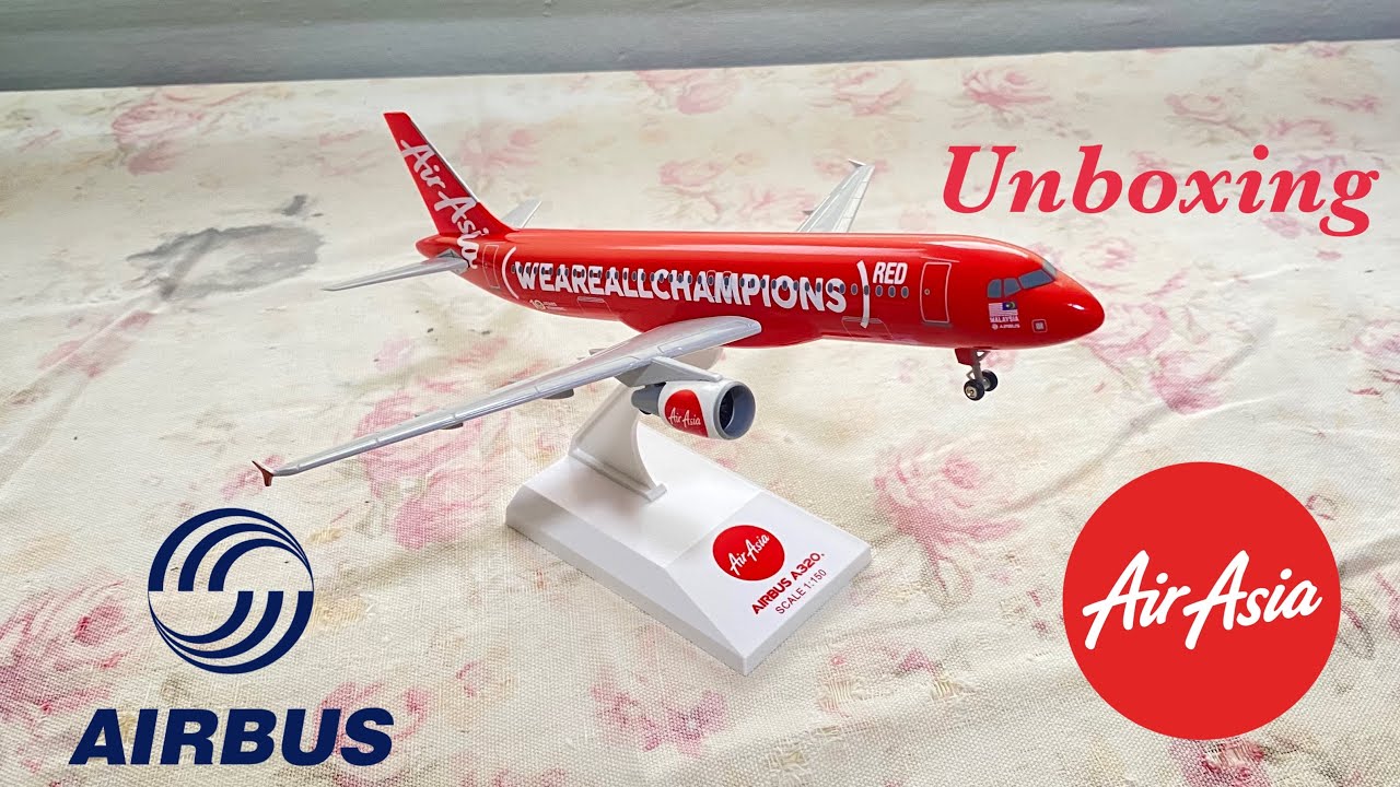 AirAsia A-320飛行機WE ARE ALL CHAMPIONS maxresdefault.jpg