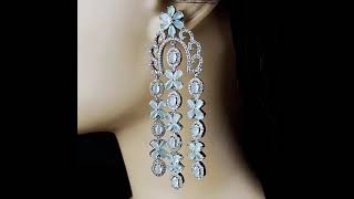 Clover Gate - Alice Blue