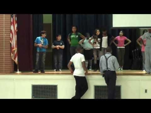 Jack Jouett Middle School step practice with Mr. Lee