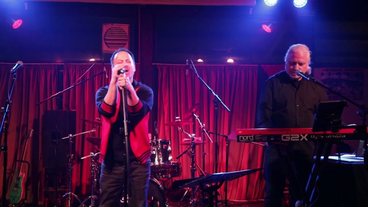 db projekt (ft. Νίκος Μακράκης) - Winning (The Sound cover) (live @ Λαμπηδόνα, Βύρωνας, 27/12/2025)