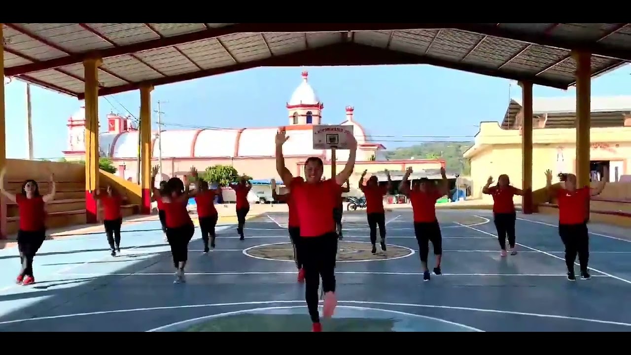 El Burro Loco Coreografía Chucho Fit Huaxpaltepec El Compa Sebas Y Su Teclado (Gigantes de la Costa)