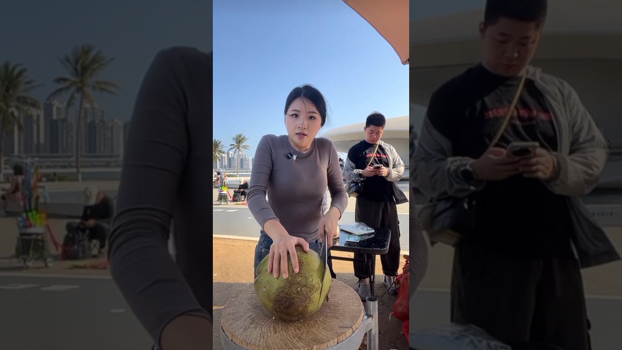 Cocunut cutting live streaming