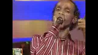 محمود عبد العزيز _ لما تشتاق للمشاعر / mahmoud abdel aziz