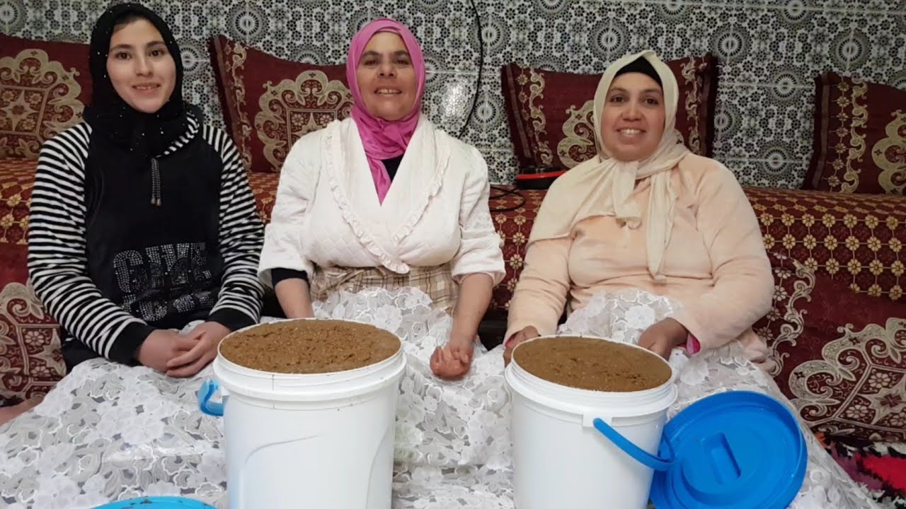 لالة حفيظة بدات توجد😃السبوع توريا🤰 وشاركت معكم سر ديال سلو (سفوف)