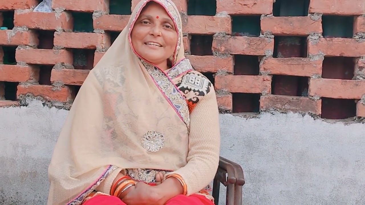 Khichdi pahuncha ke Jaya 