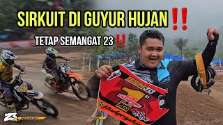 MESKIPUN SIRKUIT DIGUYUR HUJAN TAPI BAWA MOTOR NYA MALAH PADA MAKIN GANAS‼️